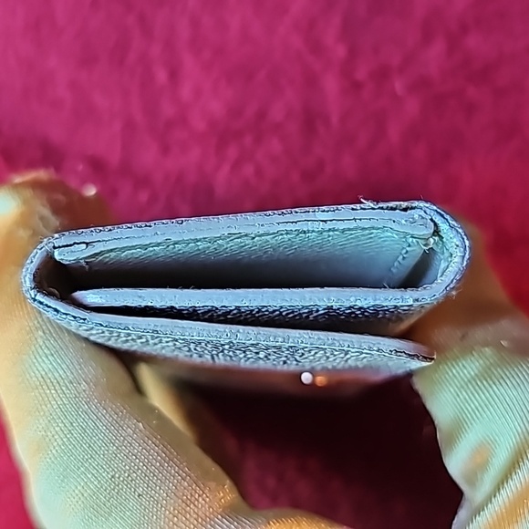 Louis Vuitton Damier Azul 4 Hook Key Holder Case - Picture 6 of 11